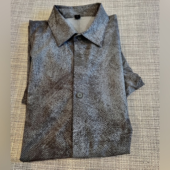 lululemon athletica Other - Lululemon Airing Short sleeve Shirt, L